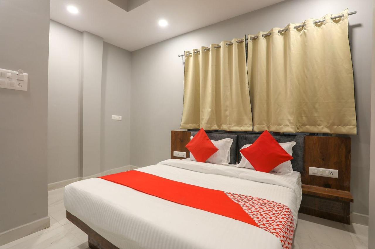 Hotel Shankar Ujjain Buitenkant foto