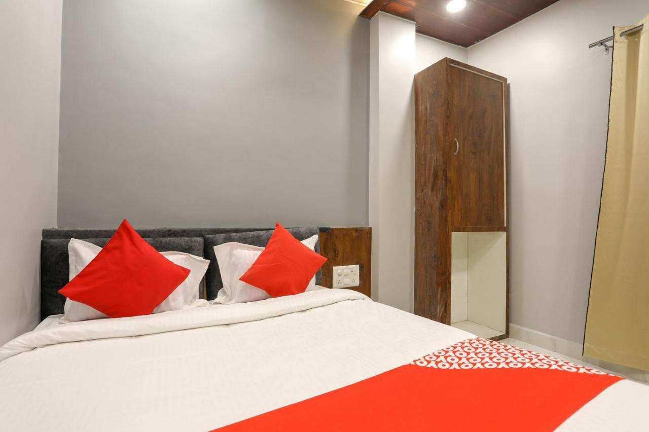 Hotel Shankar Ujjain Buitenkant foto
